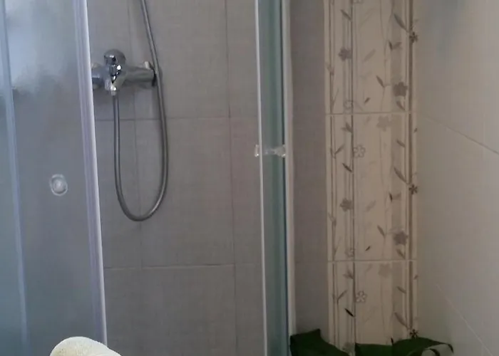 Romantic Old Dinka - With Garden Appartement