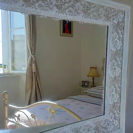Apartment Romantic Old Dinka - With Garden *