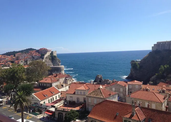 Romantic Old Dinka - With Garden Apartamento Dubrovnik