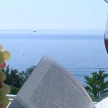 Romantic Old Dinka - With Garden