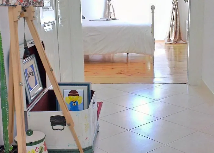 Romantic Old Dinka - With Garden